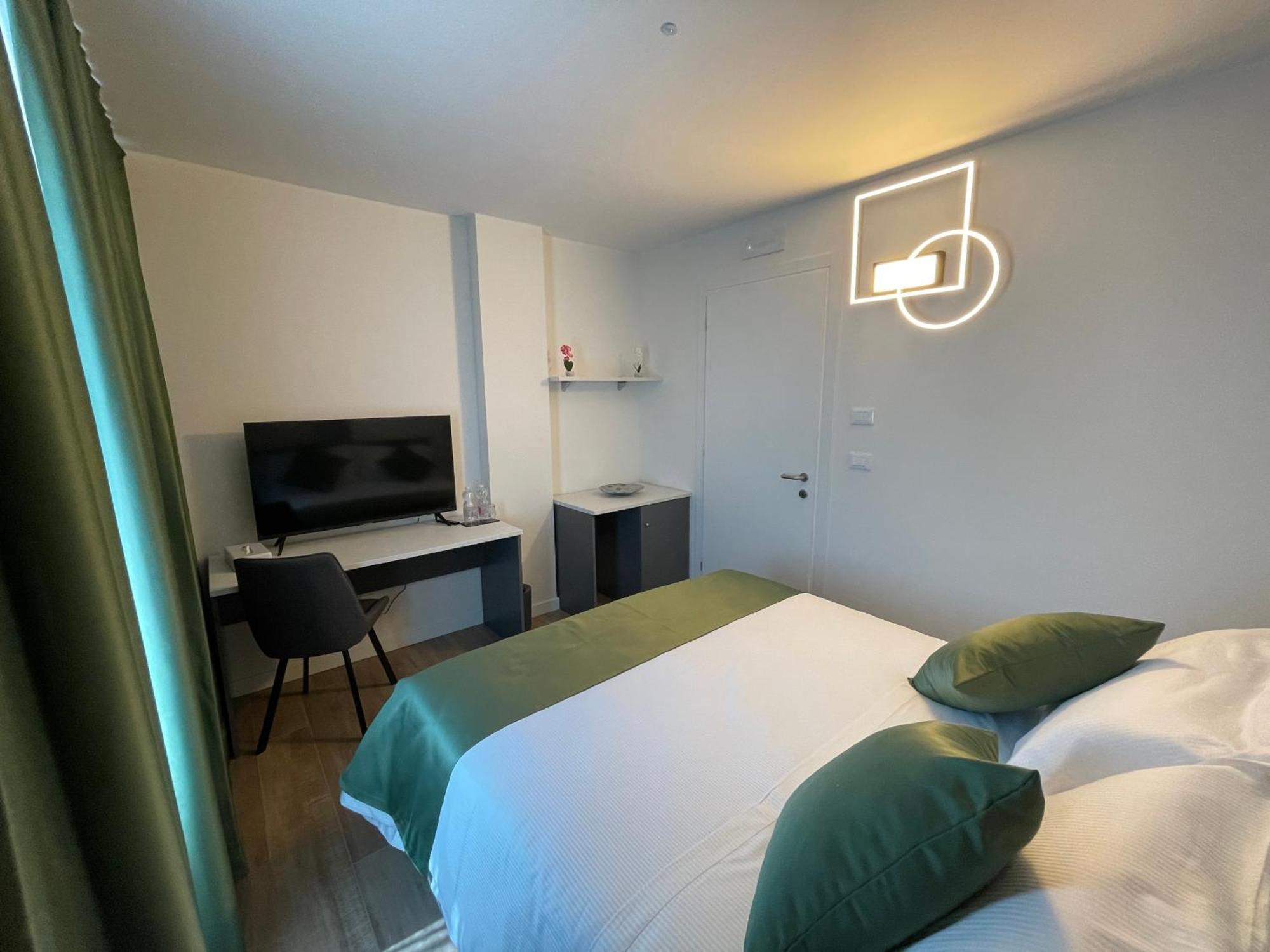 Hotel Saint Michel Gorycja Zewnętrze zdjęcie