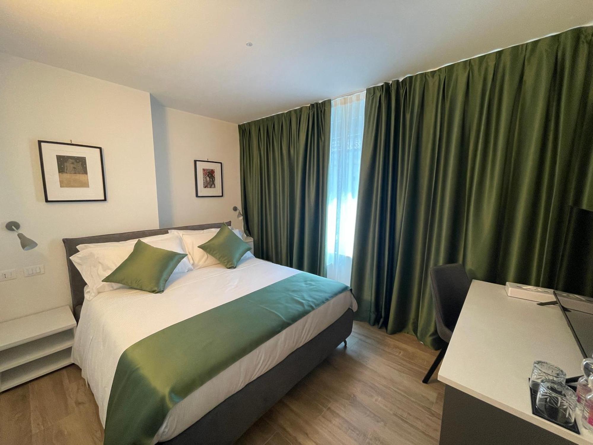 Hotel Saint Michel Gorycja Zewnętrze zdjęcie