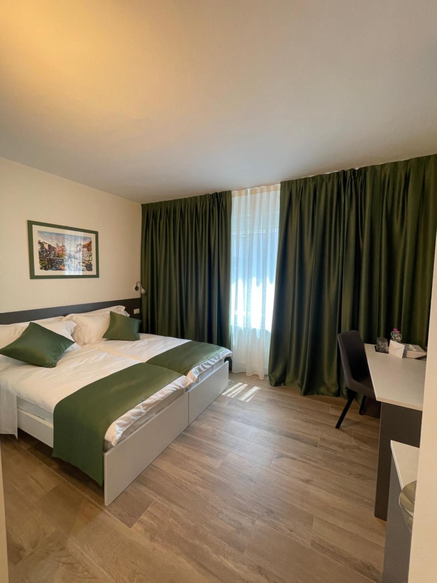 Hotel Saint Michel Gorycja Zewnętrze zdjęcie